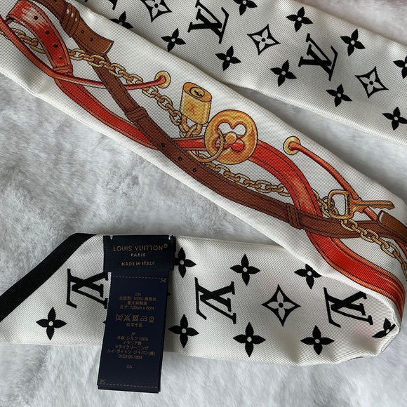 Louis Vuitton Scarf {White, Black, Orange, Gold) w/box - Picture 3 of 7